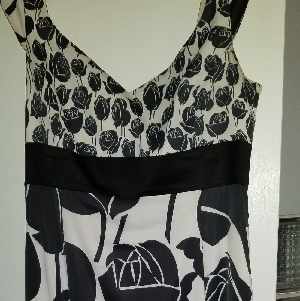 KAREN MILLEN ENGLAND FAB FLORAL DRESS. Size 10